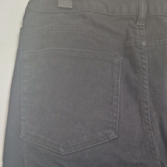 H&M Men Black Slim Fit Pants - Picture 5 of 16